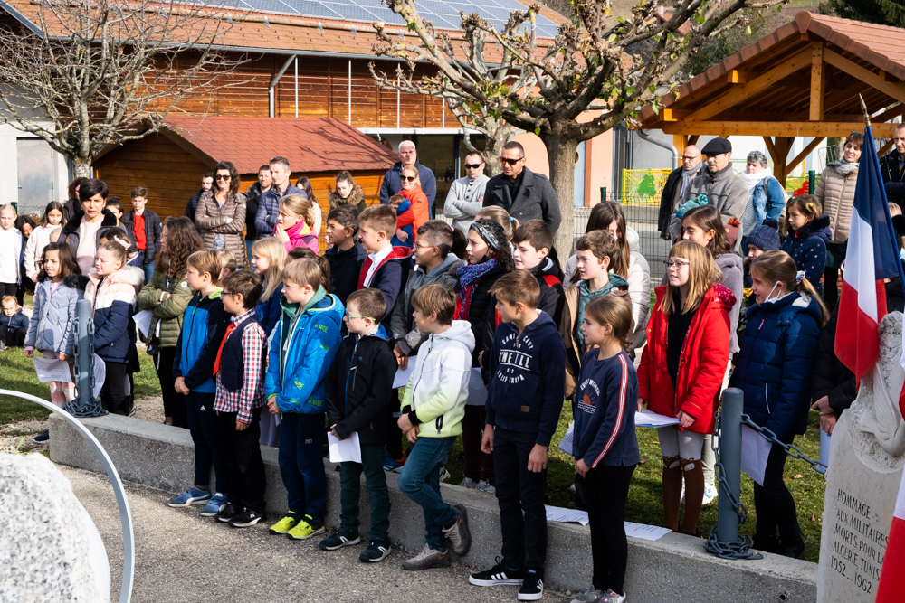 photo des enfants chantant la marseillaise